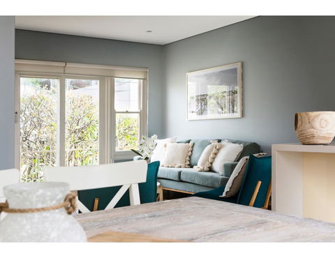 Beachside Getaway In Freshie W Parking - Accommodation in Bendigo 8