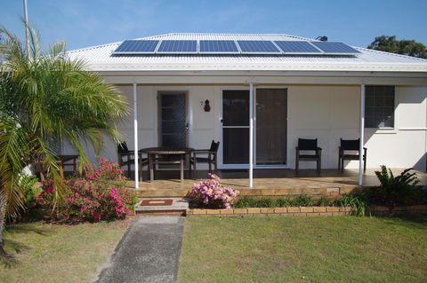 Fleur Cottage, 7 Willow Street - Accommodation in Bendigo 1