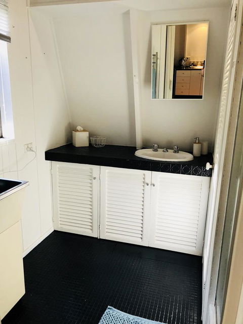 Little Blue Beach House - Accommodation in Bendigo 13