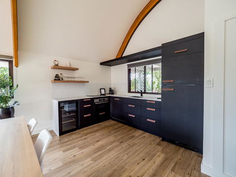 Waves Byron Bay - Accommodation in Bendigo 12