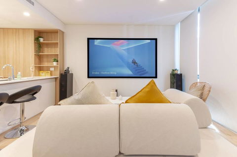 Japanese Style Waterfront Apt Wt Rooftop Pool - Accommodation in Bendigo 24