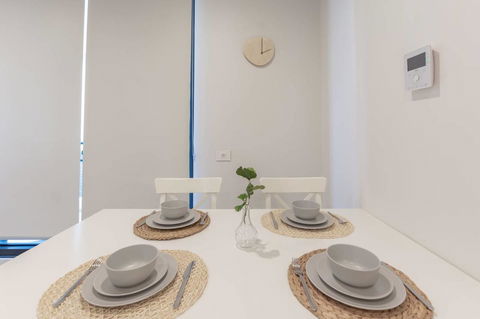 Japanese Style Waterfront Apt Wt Rooftop Pool - Accommodation in Bendigo 17