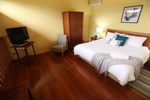 Great Escape Lofts - Accommodation in Bendigo 23