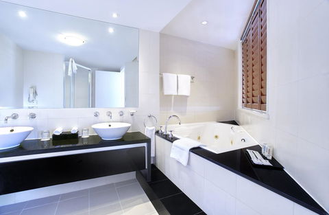 Crowne Plaza Sydney Coogee Beach, An IHG Hotel - Accommodation in Bendigo 22