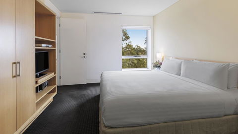 Oaks Cypress Lakes Resort - Accommodation in Bendigo 12
