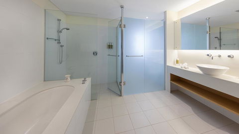 Oaks Cypress Lakes Resort - Accommodation in Bendigo 7