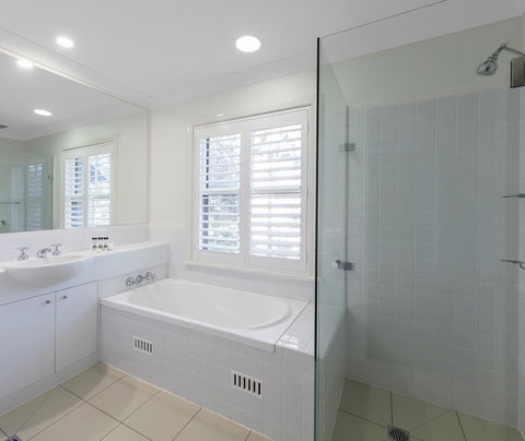 Oaks Cypress Lakes Resort - Accommodation in Bendigo 40