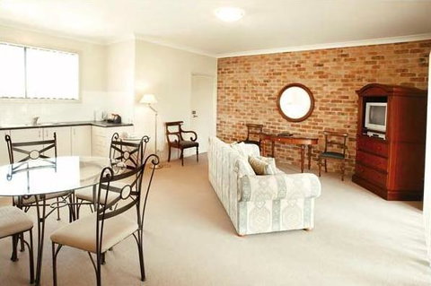 Potters Apartments - Accommodation in Bendigo 11