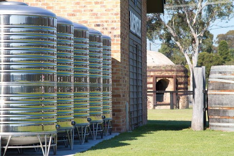 Potters Apartments - Accommodation in Bendigo 29
