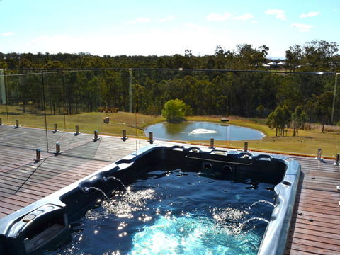 Wine Country Villas - Accommodation in Bendigo 9