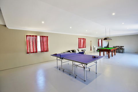 Neptune I Absolute Beachfront I Stunning Views - Accommodation in Bendigo 21