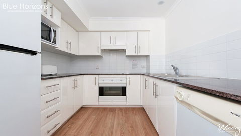 Blue Horizons, Unit 808, 41-45 Shoal Bay Road - Accommodation in Bendigo 7