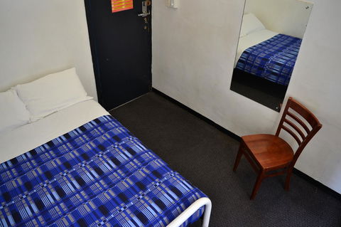 Maze Backpackers - Sydney - Accommodation in Bendigo 8