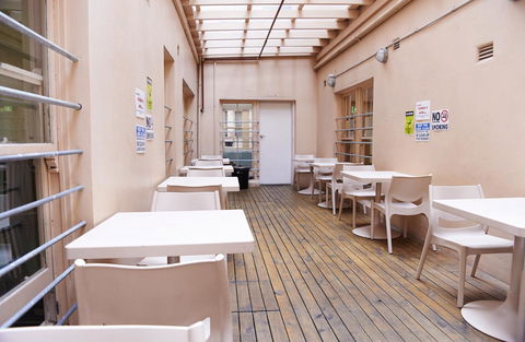 Maze Backpackers - Sydney - Accommodation in Bendigo 5