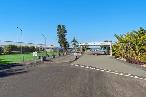 Blue Lagoon Beach Resort - Accommodation in Bendigo 10