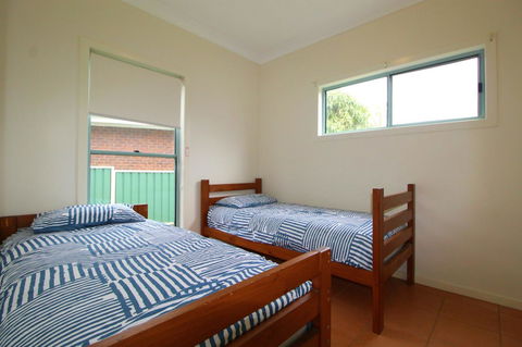 Anglesea, 17 Hodgson Street - Accommodation in Bendigo 11