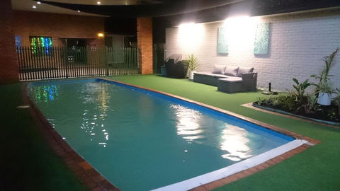 Adelong Motel - Accommodation in Bendigo 2