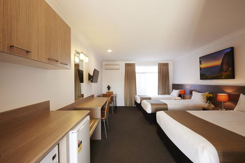 Adelong Motel - Accommodation in Bendigo 4
