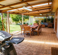 Sunbaker Beach House - Accommodation in Bendigo