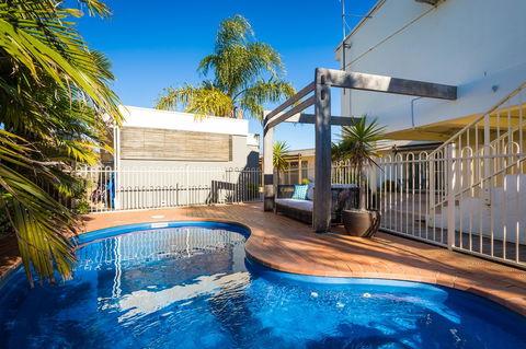 Seashells Apartments Merimbula - Accommodation in Bendigo 0