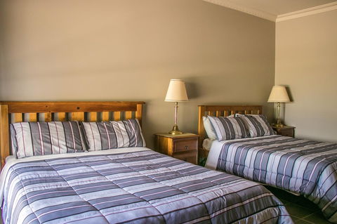 Ironstone Estate Lovedale - Accommodation in Bendigo 11