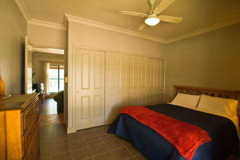 Ironstone Estate Lovedale - Accommodation in Bendigo 33