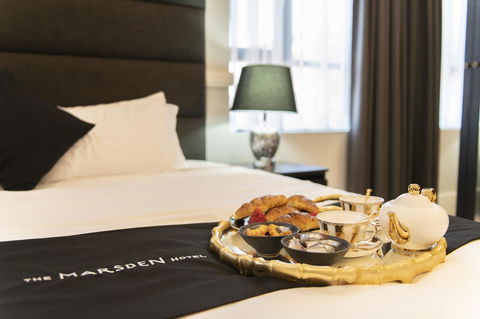 Holiday Inn & Suites - Parramatta Marsden Street, An IHG Hotel - Accommodation in Bendigo 0
