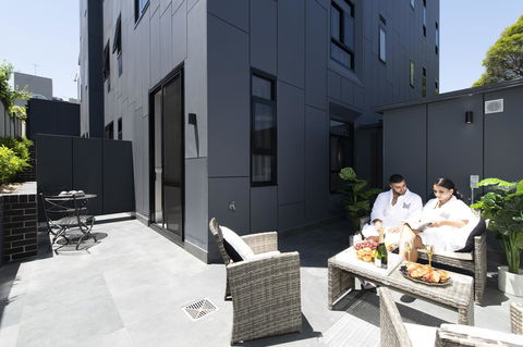 Holiday Inn & Suites - Parramatta Marsden Street, An IHG Hotel - Accommodation in Bendigo 3
