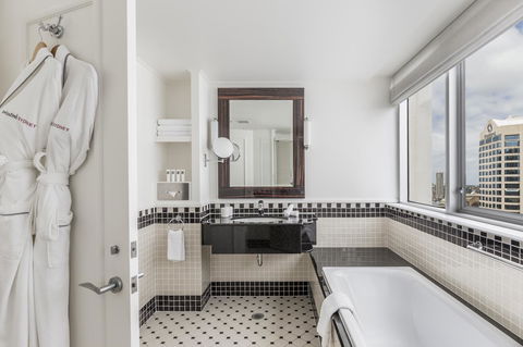 Swissotel Sydney - Accommodation in Bendigo 35