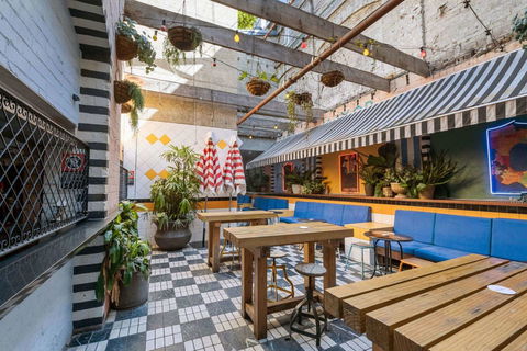 Hotel Harry, Ascend Hotel Collection - Accommodation in Bendigo 5