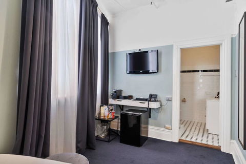Hotel Harry, Ascend Hotel Collection - Accommodation in Bendigo 29
