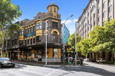 Hotel Harry, Ascend Hotel Collection - Accommodation in Bendigo 7