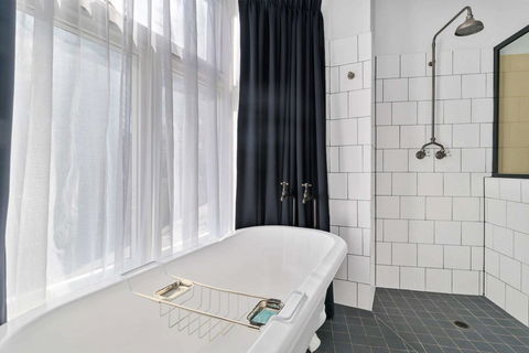 Hotel Harry, Ascend Hotel Collection - Accommodation in Bendigo 15