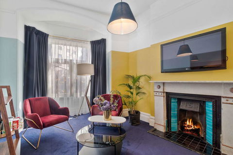 Hotel Harry, Ascend Hotel Collection - Accommodation in Bendigo 2