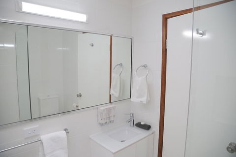 Sapphire Waters Motor Inn - Accommodation in Bendigo 32