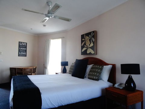 Sapphire Waters Motor Inn - Accommodation in Bendigo 27