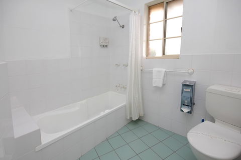 Sapphire Waters Motor Inn - Accommodation in Bendigo 18
