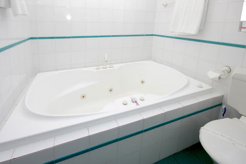 Sapphire Waters Motor Inn - Accommodation in Bendigo 25
