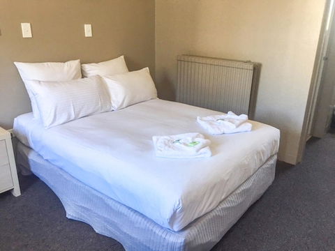 Commercial Hotel Motel Lithgow - Accommodation in Bendigo 14