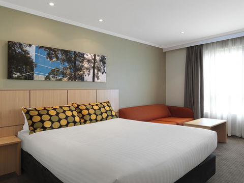 Mercure Sydney Bankstown - Accommodation in Bendigo 13
