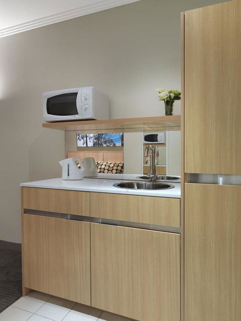 Mercure Sydney Bankstown - Accommodation in Bendigo 25