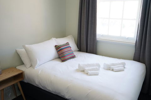 Rosehill Hotel - Accommodation in Bendigo 23