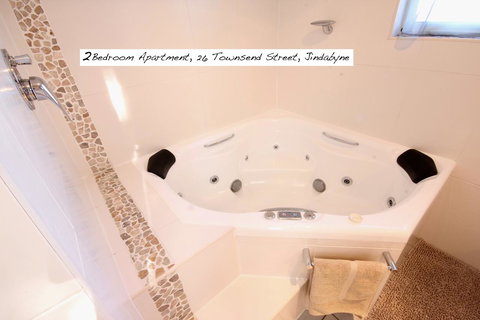 Full Circle Apartments - Accommodation in Bendigo 27