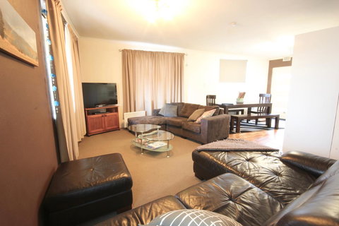 Full Circle Apartments - Accommodation in Bendigo 6