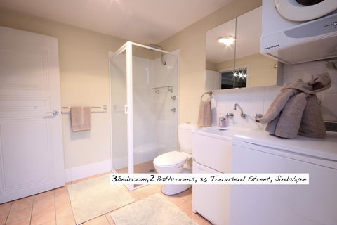 Full Circle Apartments - Accommodation in Bendigo 14