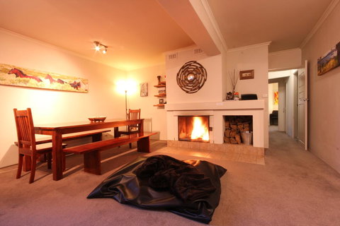 Full Circle Apartments - Accommodation in Bendigo 0