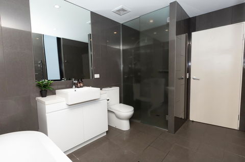 Brand New Executive Apartment - Accommodation in Bendigo 11