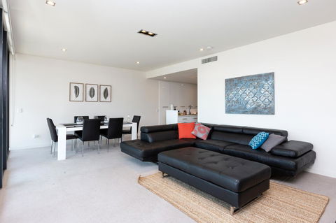 Brand New Executive Apartment - Accommodation in Bendigo 1