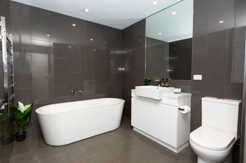 Brand New Executive Apartment - Accommodation in Bendigo 10
