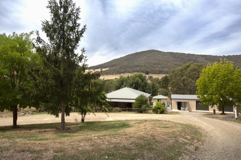 Pound Creek Gallery - Accommodation in Bendigo 24